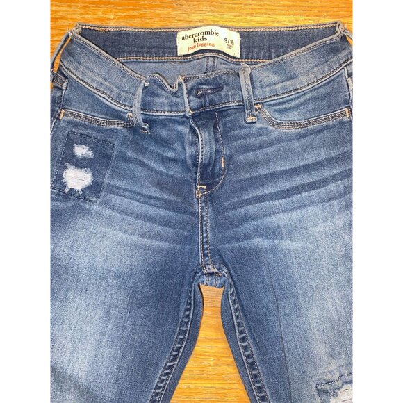 Abercrombie Kids 9/10 Distressed Blue Jean Leggings With Back Pocket Embroidery - Picture 2 of 4